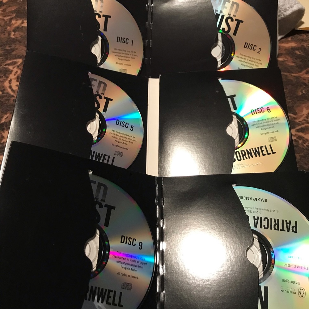 AUDIO BOOK BY PATRICIA CORNWELL - Picture 3 of 3